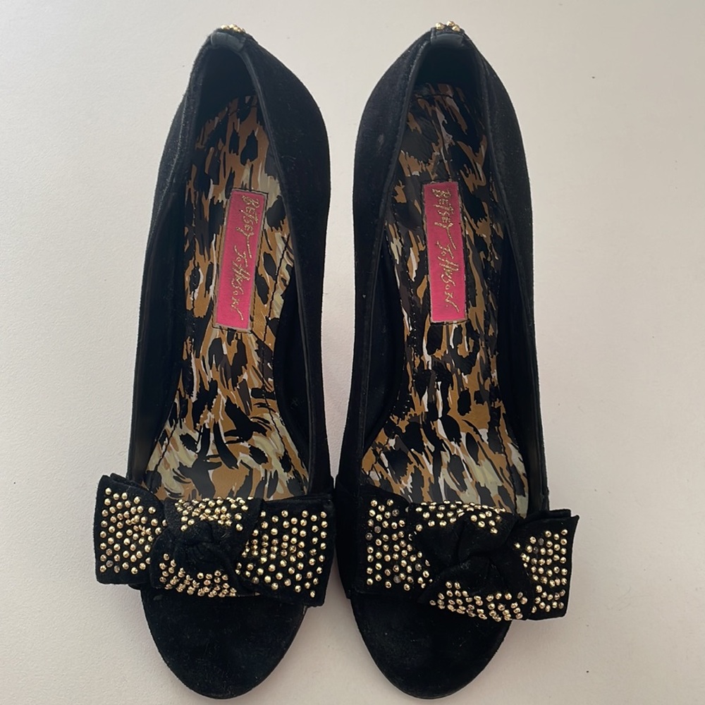 Betsey Johnson black suede gold studded bow tie heels